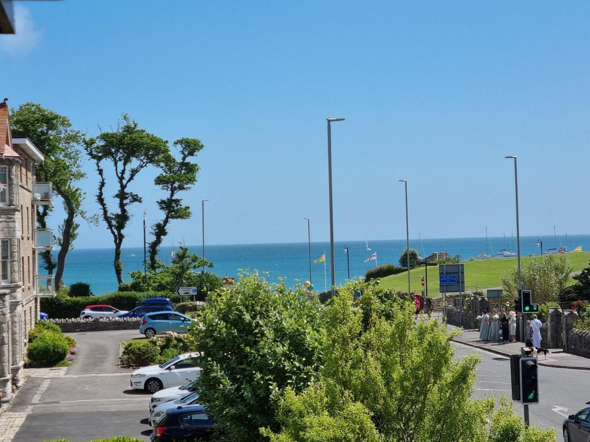 Hightide - 2 Bed With Parking, Balcony & Sea View. Leilighet Swanage Eksteriør bilde